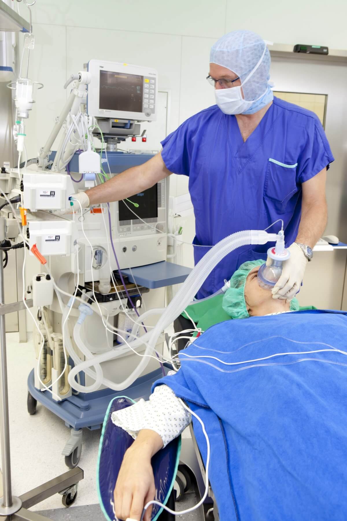 Die Betäubung beim Zahnarzt was übernimmt die Krankenkasse? Operationen, Facharzt und Die Betäubung beim Zahnarzt was übernimmt die Krankenkasse? Operationen, Facharzt und