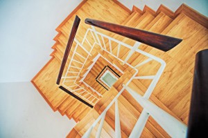 stairs-863348_1920